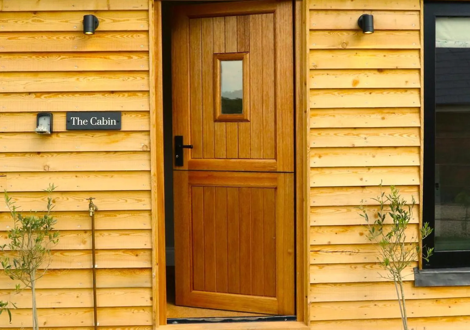Affittacamere The Cabin At The Croft - Idyllic Rural Retreat Perfect For Couples And Dogs Leigh  Regno Unito